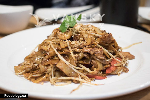 251026154455_Char Kuay Teow - Copy.jpg